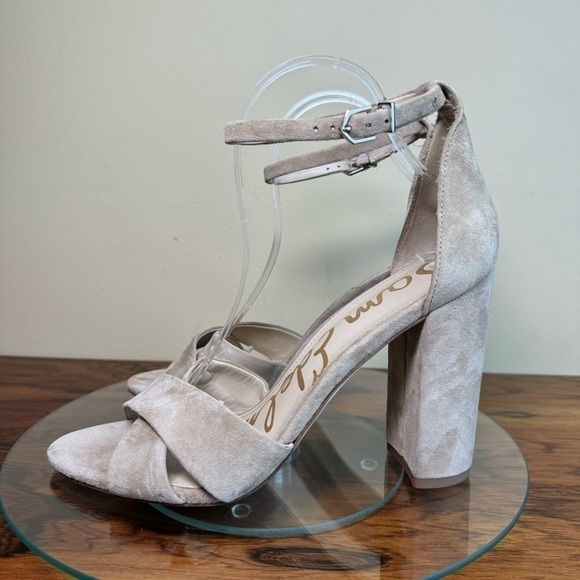 NEW Sam Edelman Yancy Block Heel Sandal - Picture 1 of 13